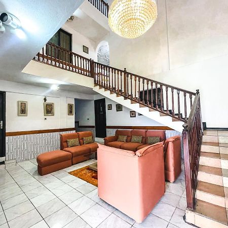 Hill View Hotel Mccarthy Hills Botianaw ภายนอก รูปภาพ