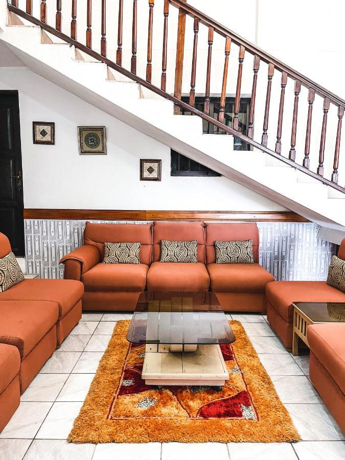 Hill View Hotel Mccarthy Hills Botianaw ภายนอก รูปภาพ